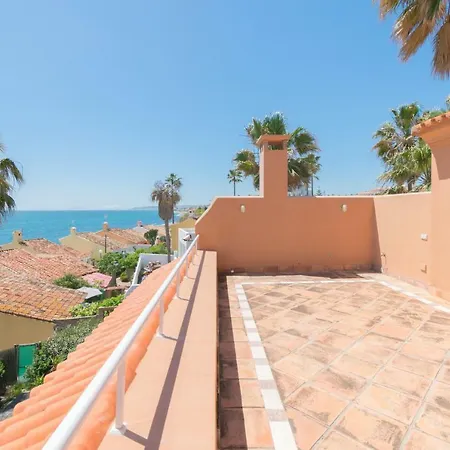 Urb Playa Azul 24 بيت للعطل