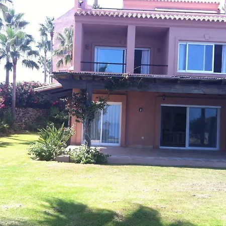 Urb Playa Azul 24 إِستيبونا