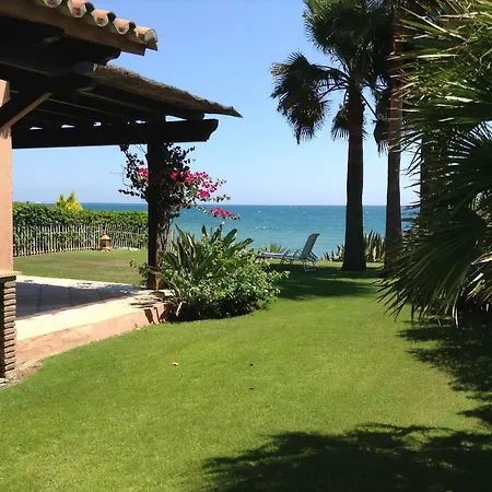 Dom wakacyjny Urb Playa Azul 24 Estepona