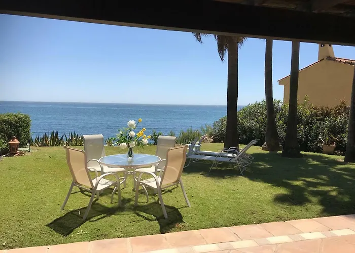 Urb Playa Azul 24 Estepona