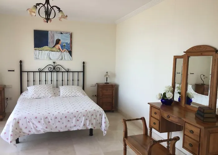 Urb Playa Azul 24 * Estepona